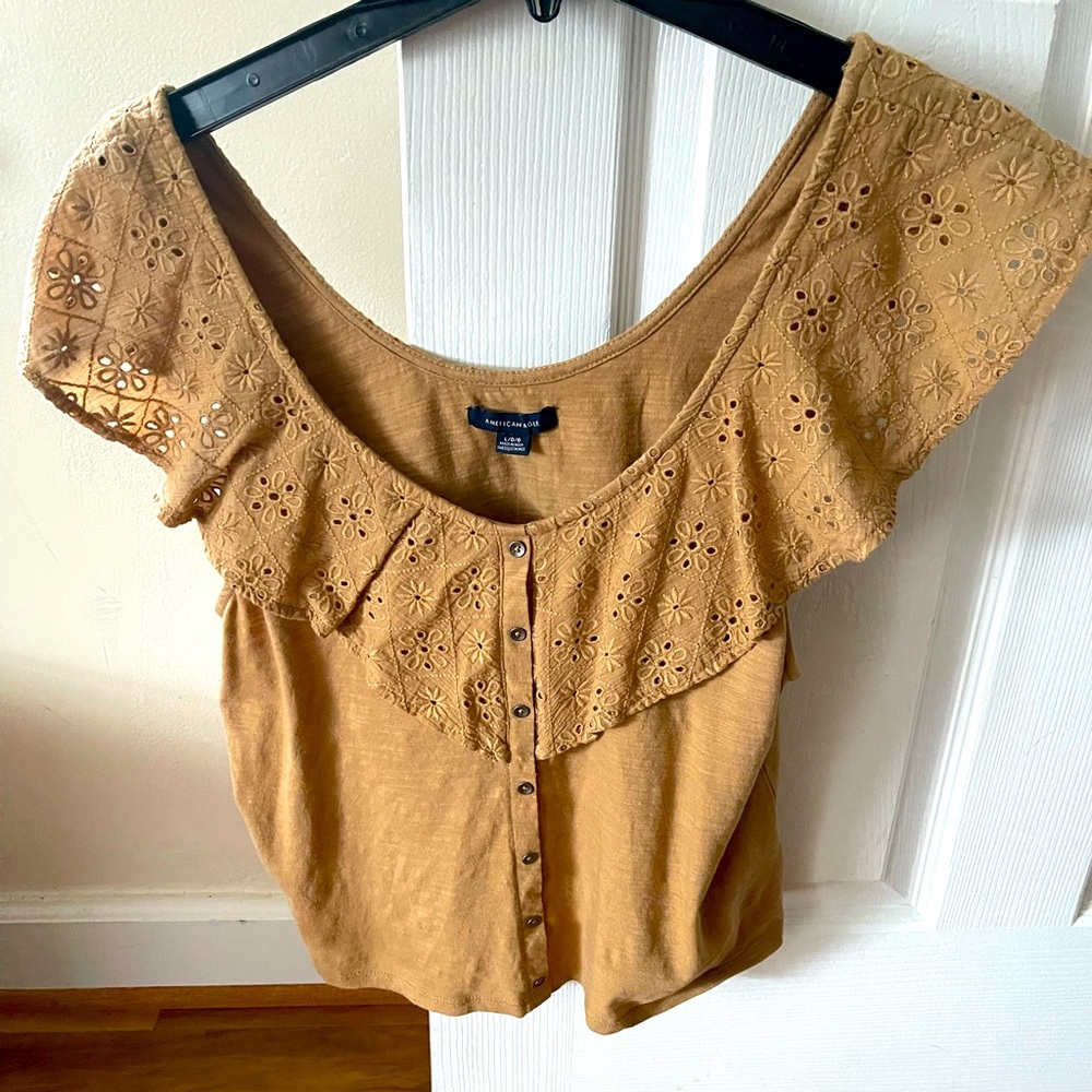 American eagle cropped blouse